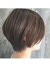 ヒュッゲ ヘアーワークス(hygge hair works) やわらかショート