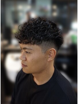 バーバーショップライズ 2nd(barber shop RAIzE) スペインカール