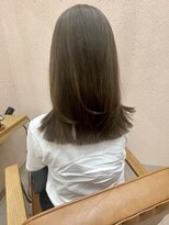 トリコ 柏(tricot) 切りっぱなし/レイヤーカット/オリーブベージュ