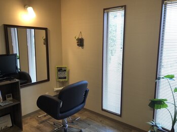 カール(Carl)の写真/周りを気にせずプライベート空間でゆっくり過ごせる♪大型店は緊張するという方に◎まつげメニューも好評☆