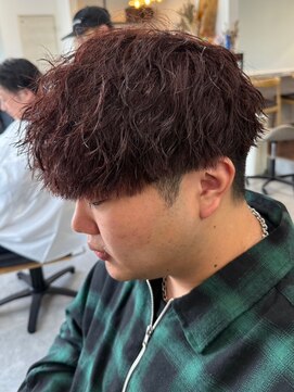 フゥ 宇都宮(FeU) 栃木メンズ波巻きスパイラルパーマシャドウパーマツイストパーマ