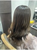 アディクシーカラー×エメラルドベージュ