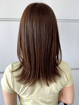 セプト 天神大名(SEPT.) ベージュカラー ミディアム レイヤーカット 髪質改善カラー
