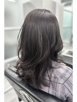 ネウィ 所沢(newi) 柔らかレイヤーミディ×艶ダークグレージュ