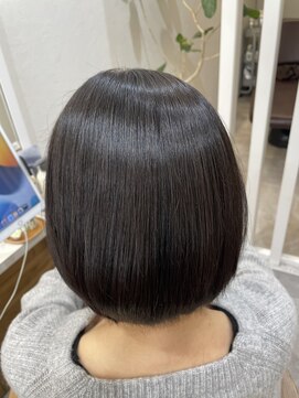 フルールバイニューヨークニューヨーク 京都北大路(fleur by NYNY) 丸みが出る 縮毛矯正ショート