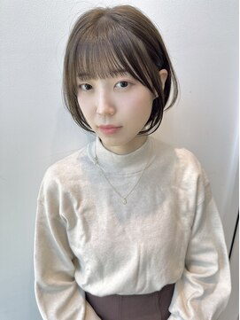 stair : case ginza7【ステアケース】 大人かわいい髪質改善カラー耳かけ前下がりボブ丸みショート