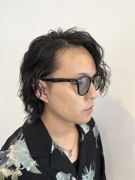 ラシックヘアー(La chic hair) ミディアムスパイラル