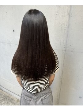 クウキ (kuuki) 艶々の髪に。