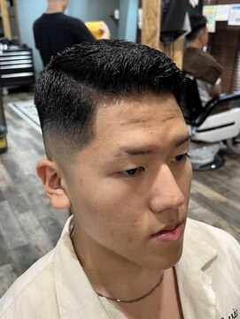 スタンドバーバー 柏(STAND BARBER) リバースセンターパート/ニュアンスパーマ/ダウンバング/柏