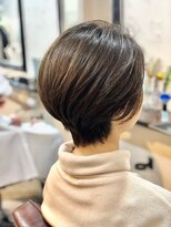 エトネ ヘアーサロン 仙台駅前(eTONe hair salon) 30代.40代,50代 前下がり 丸みショート 大人ボブ