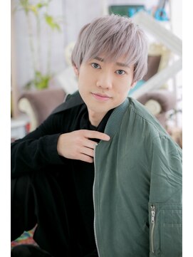 ミック 日暮里店(miq) 外国人風ハイライトカラーでクールな透明感ショートa1