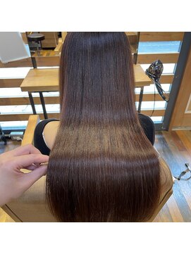 ロレ バトヘアー 下北沢(lore bat.hair) ダメージヘア向け髪質改善トリートメント