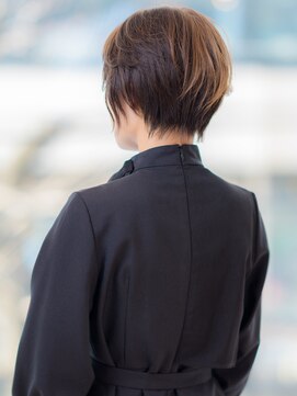 ヴィアラ 自由が丘(VIALA) 【VIALA 自由が丘】垢抜けショート×クール