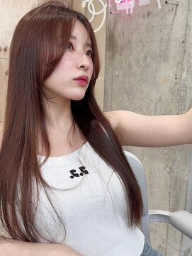 シー バイ ロンド 新宿(Sea by Lond) 韓国風前髪×レイヤーカット【髪質改善/新宿/レイヤーカット】