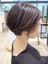 アイ(I.)&nbsp;【 Ｉ. 】30代からの襟足すっきり前下がりショートボブ　川口