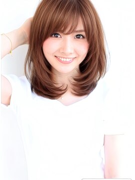 マインバイアフロートギンザ(MYNE by AFLOAT GINZA) ひし形レイヤーカット