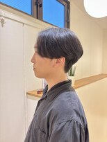 ダーチャ(Datsche)&nbsp;曲がる縮毛矯正　センターパート