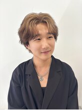 アース 上大岡店(HAIR&MAKE EARTH) 伊藤 海光