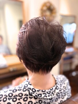 クロス(CROSS) ひし形/白髪染め/70代80代/ミセスヘア