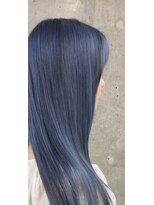 ロア(Roa)&nbsp;レイヤーカット×ブルーアッシュ