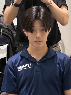 エクシア 西梅田店(EXCIA) センターパート