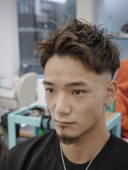 キューカンバー(CUCUMBER)の写真/【メンズの支持◎】ひげ・眉・うぶ毛の身だしなみケアで清潔感ＵＰ！初めての方もお気軽にご相談ください！