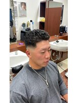 ヘアサロンナンバーワンクラブ上和田本店 スキンフェード×アイパー