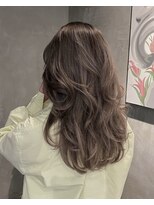 ブルックス カット バレイヤージュ