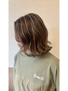 エスドットブルーム 梅田店(S.BROOM) ミルクティーベージュハイライトボブ　大阪梅田