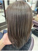 【miyu】白髪を活かすヘアカラー