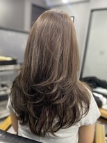 ウェイビー 桜木町店(WAVY)&nbsp;ロングレイヤーミントベージュカラー