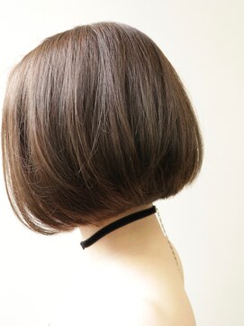 ルドワ(Rudowa) フレンチボブ