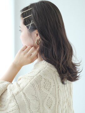 フェリア ファム 桃山台(FERIA fam) FERIA...かんたんアレンジ ＊ ピン４本だけ