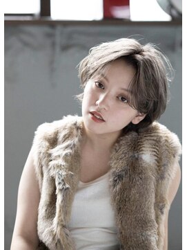 ルタ(LuTa by siesta&LiCO) LuTa☆吉祥寺 マニッシュショート×ヌードベージュ