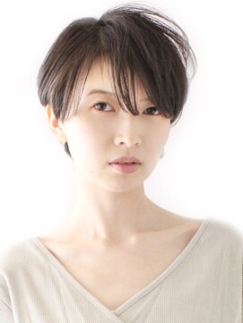 ロビー 表参道(ROBBY) 大人カジュアル辺見えみり風ショート/オリーブグレージュ/40代