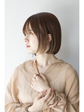 ノート(note) テラコッタベージュ × ミニボブ