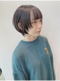 大人かわいい黒髪マッシュショートボブ
