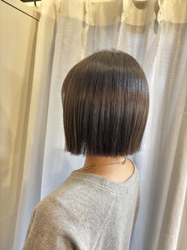 スケール(SCALE) やわらかいグレージュ