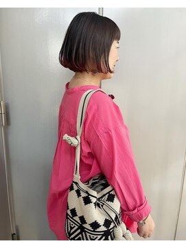 バズ ビー(BUZZ Bee) 梅田　ミニボブ×アクセントカラーオレンジ　asa