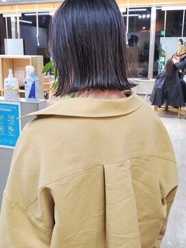 フリーラ 京都河原町三条店(freera) ぱっつんかわいい切りっぱなしボブ