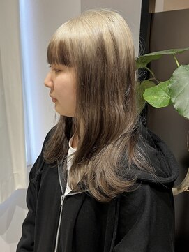 ノブレス ノアール(NOBLESSE NOIR) ブロンド×ブラウンルーツカラー