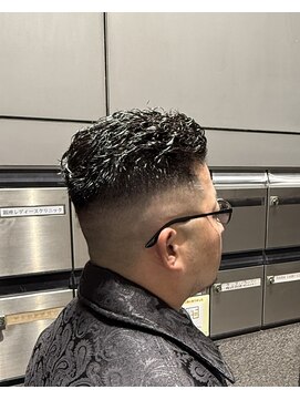 ヘアモード キクチ 銀座店 ハイスキンフェードパーマ