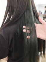 カシェル トウキョウ(Cashel Tokyo) インナーカラー グリーン モス 推しカラー ブリーチ1回