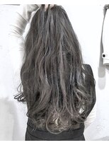 ヘアーアンドアトリエ マール(Hair&Atelier Marl) 【Marl外国人風スタイル】グレージュカラーのふんわりロング