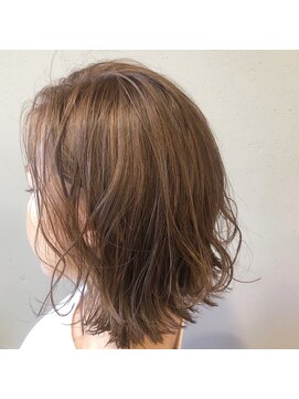 アルマヘアー(Alma hair by murasaki) トレンドのベージュカラー