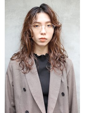 アンバースデー(UNBIRTHDAY) なみなみウェーブほつれウェーブ●20代30代パーマ