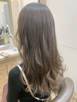 アルターリール(aL ter Rire)&nbsp;アッシュベージュ/福原遼華