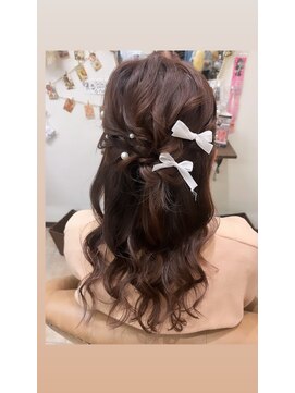 プーペ(pupe) 編み込みハーフアップ