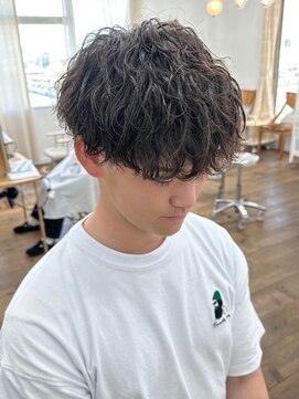 ユイマァルスロウ 倉敷(YUIMARLSLOW) 【シャドウ波巻きパーマ】