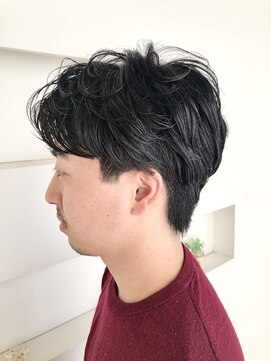 スリーヘアーデザインズ(Three Hair Designs) a